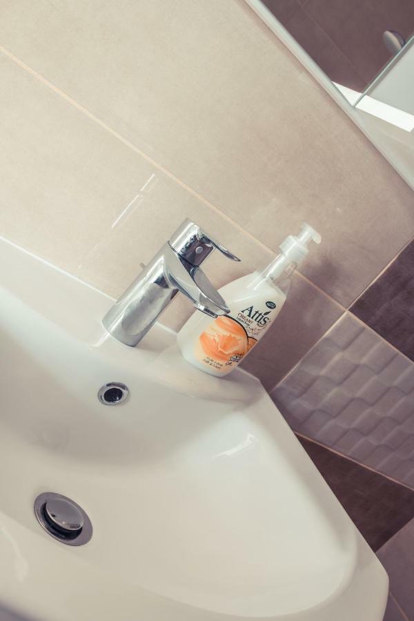 Sekli Panzio Apartment บาลาตอนแลลเล ภายนอก รูปภาพ