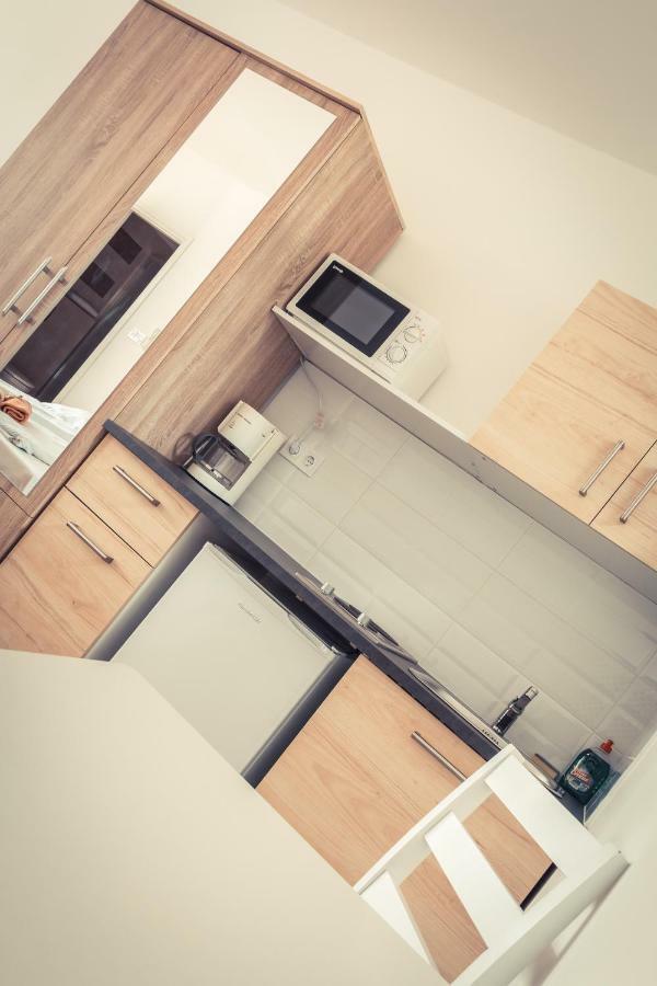 Sekli Panzio Apartment บาลาตอนแลลเล ภายนอก รูปภาพ